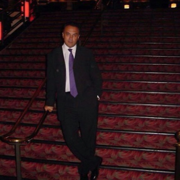 Meet your Posher, Paul - Picture 1 of 1